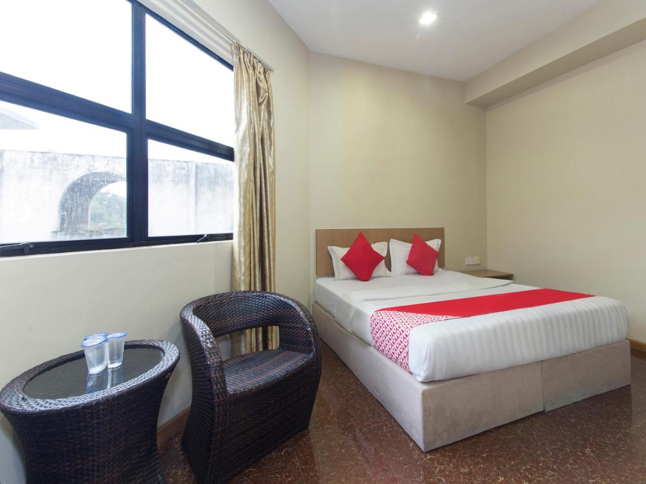 Oyo 422 Hotel Reno Kuala Lumpur Extérieur photo