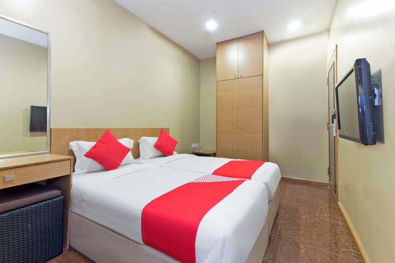 Oyo 422 Hotel Reno Kuala Lumpur Extérieur photo