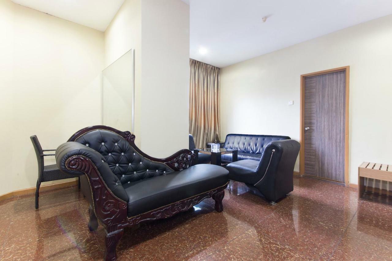 Oyo 422 Hotel Reno Kuala Lumpur Extérieur photo